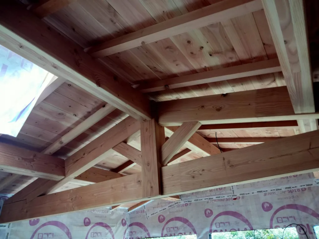 Construction de maison bois sur-mesure par un artisan charpentier couvreur sur La Teste de Buch en Gironde