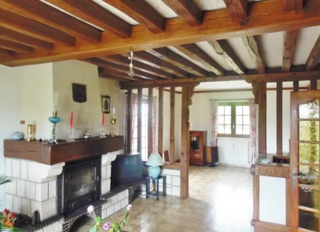 Vends pavillon avec garage sur sous sol complet proche Saint Aubin lès Elbeuf 76410