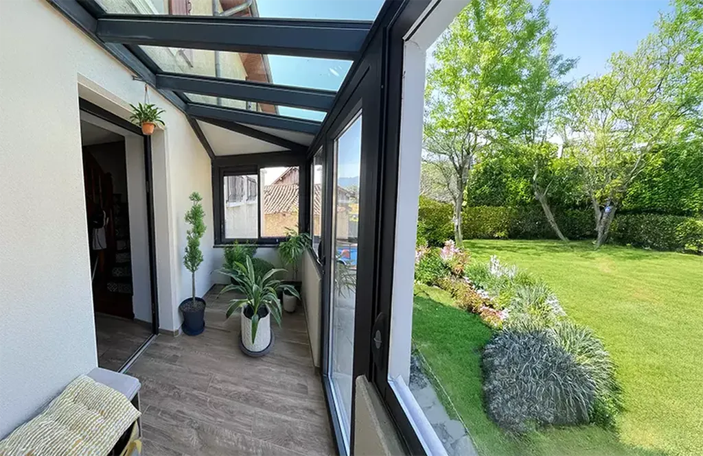 Véranda sur mesure fabriqué en France