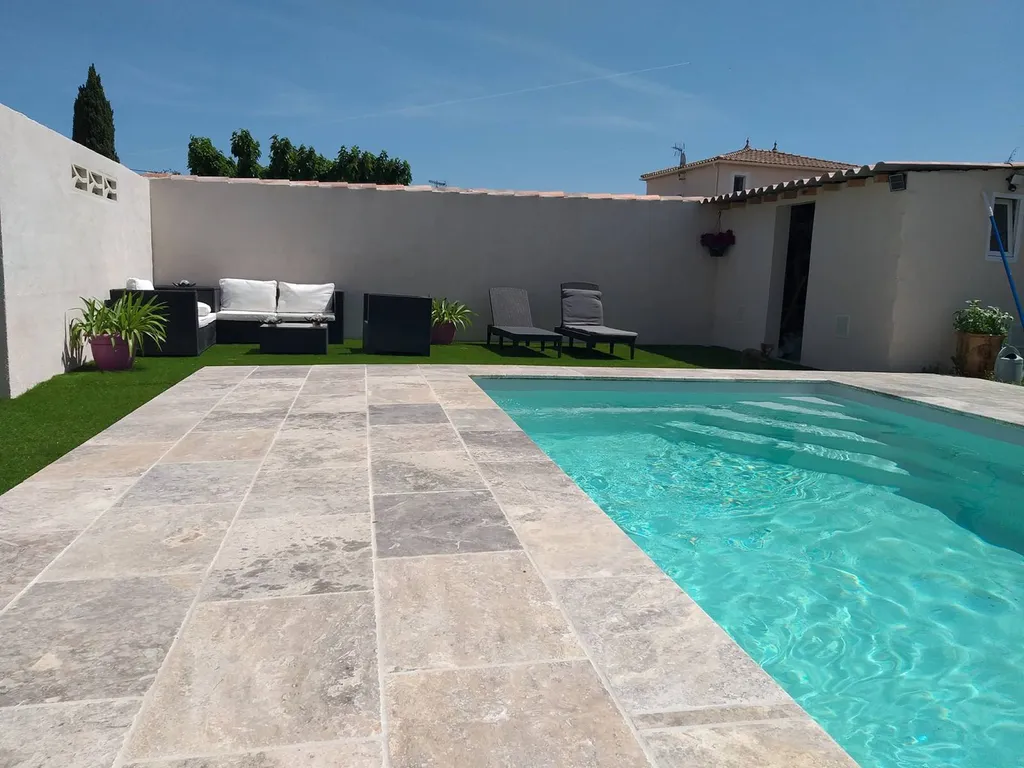 DALLAGES EXTERIEURS TRAVERTIN SILVER 1er CHOIX 