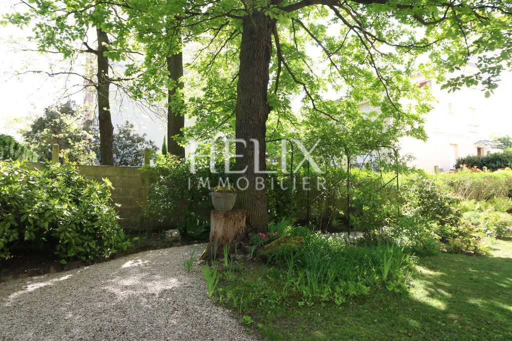 Magnifique maison Napoléon III 7 pièces de 214 M² à Le Vésinet Centre