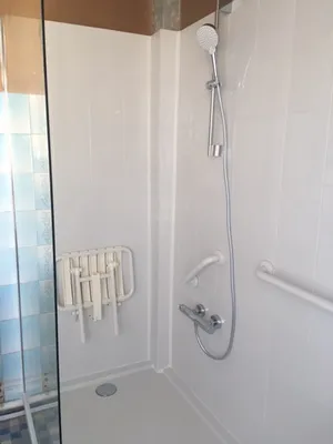 Installation douche senior à lille et wattrelos