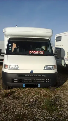 VEND CAMPING CAR PROFILE CHALLENGER 102