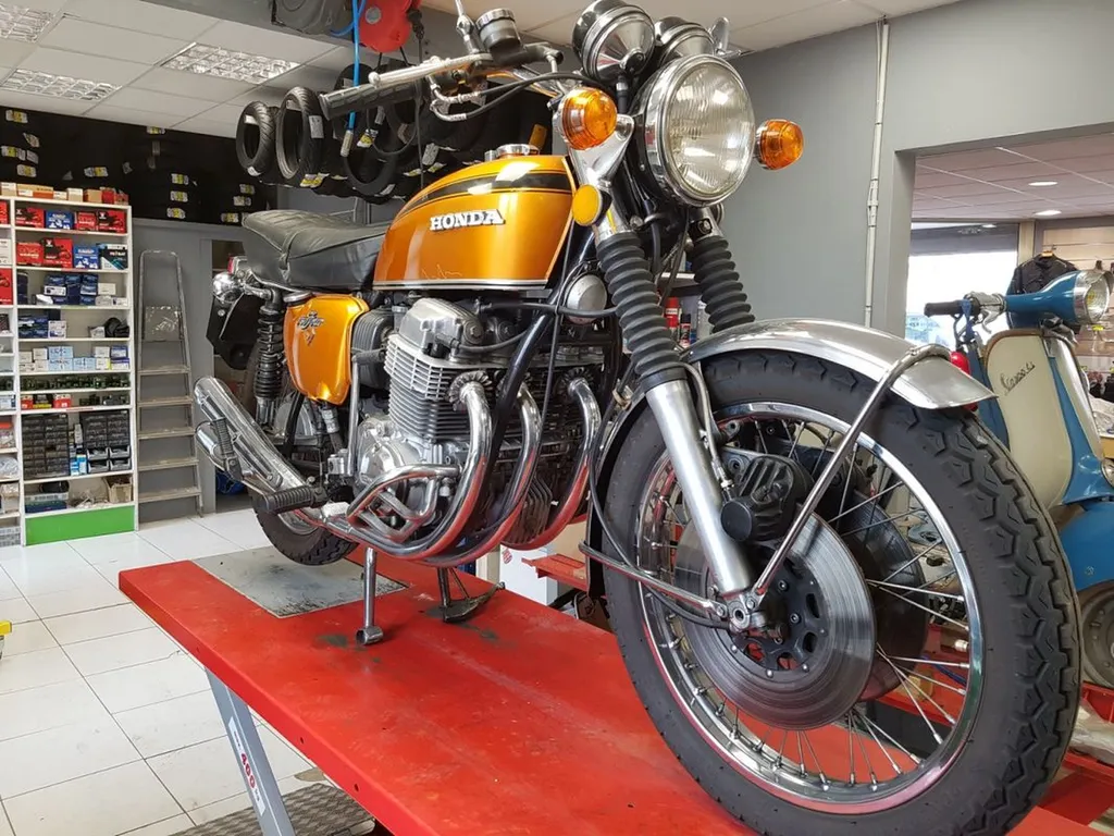 HONDA 750 FOUR TOULON