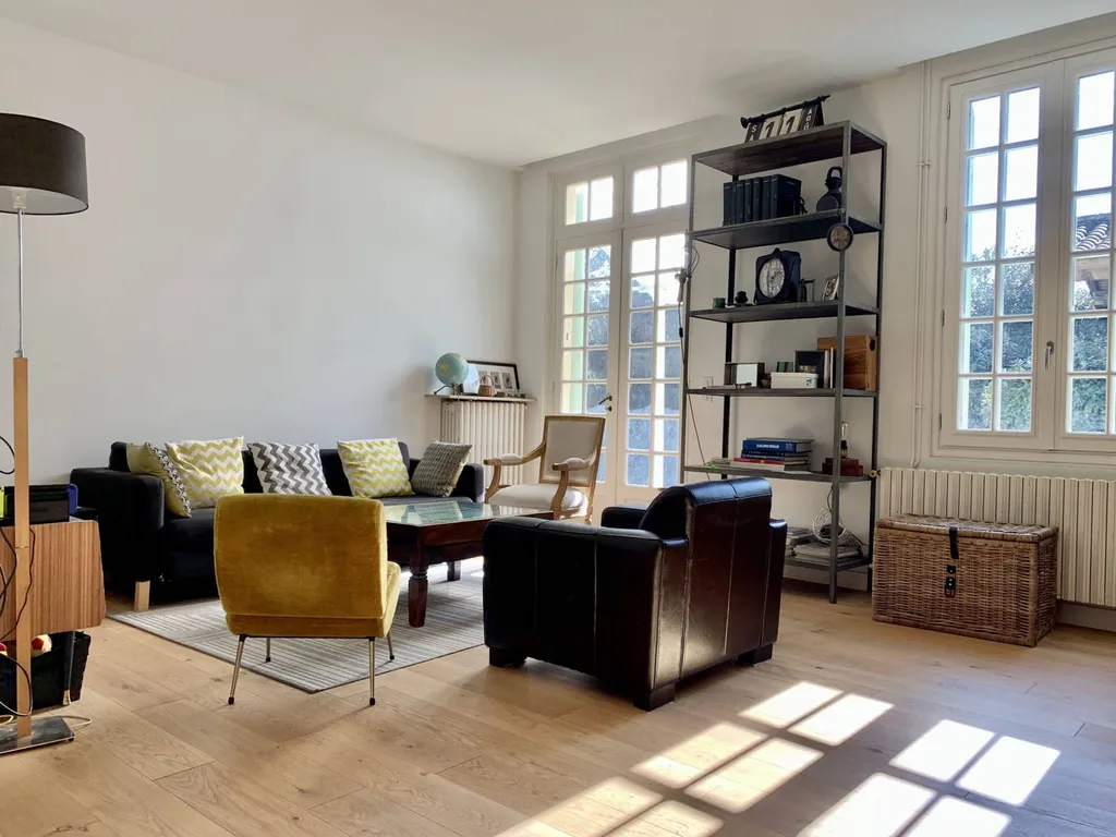Acheter une Grande Maison familiale de plain pied de 240m2 sur belle parcelle arborée et piscine à Pessac proche Bordeaux