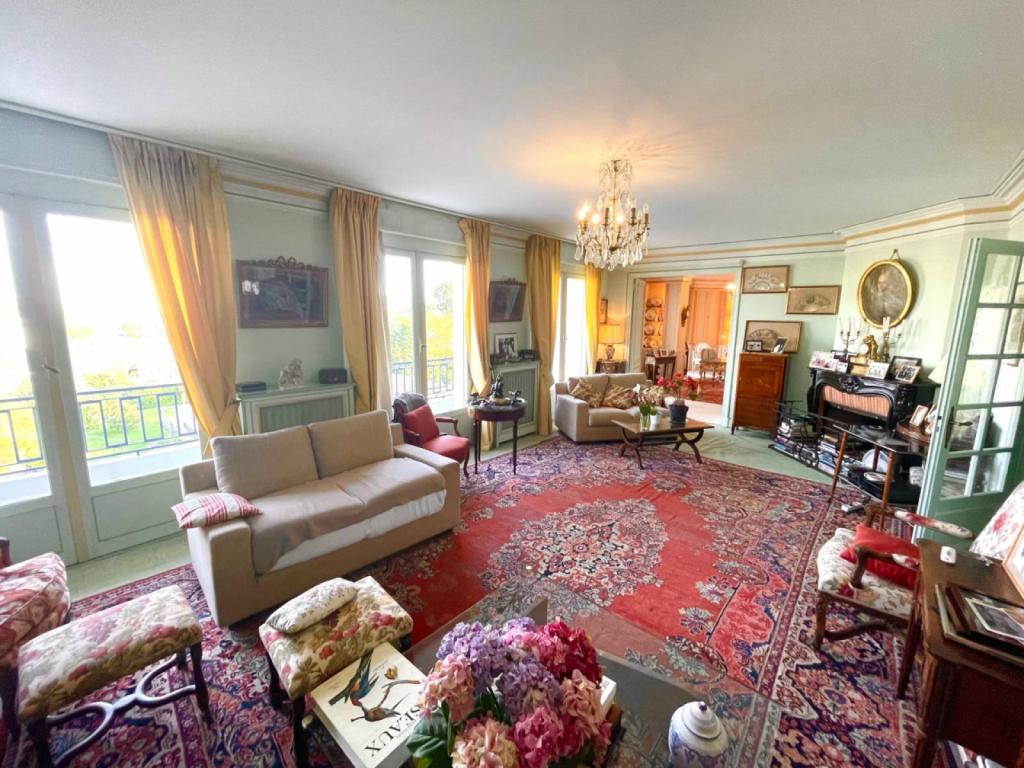 Achat appartement agence immobilière Caudéran Arnaud Droulers immobilier