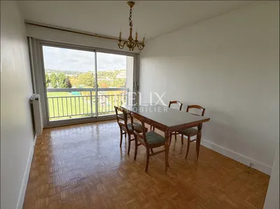 Le Pecq appartement 4 pièces près de la gare RER