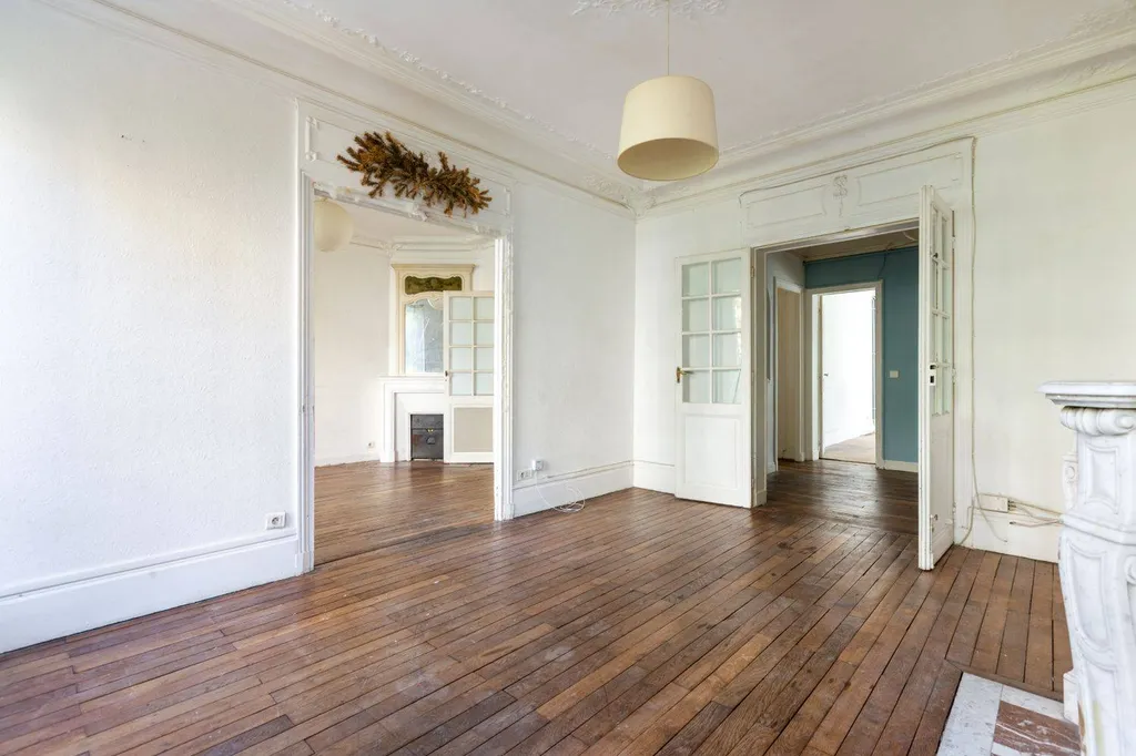 A vendre 5 Pièces  Metro Dugommier/Daumesnil 75012 Paris