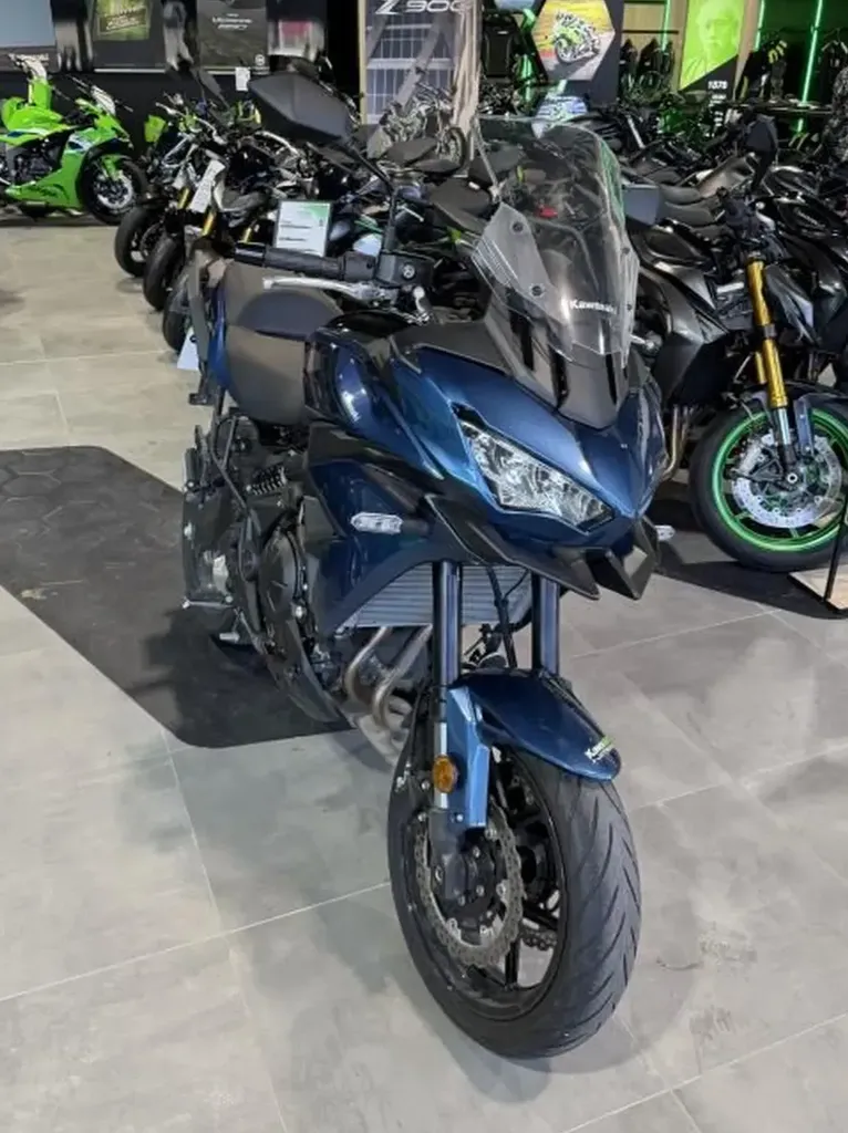 Kawasaki VERSYS 650 - A2 - 532 km - Kawasaki Nîmes