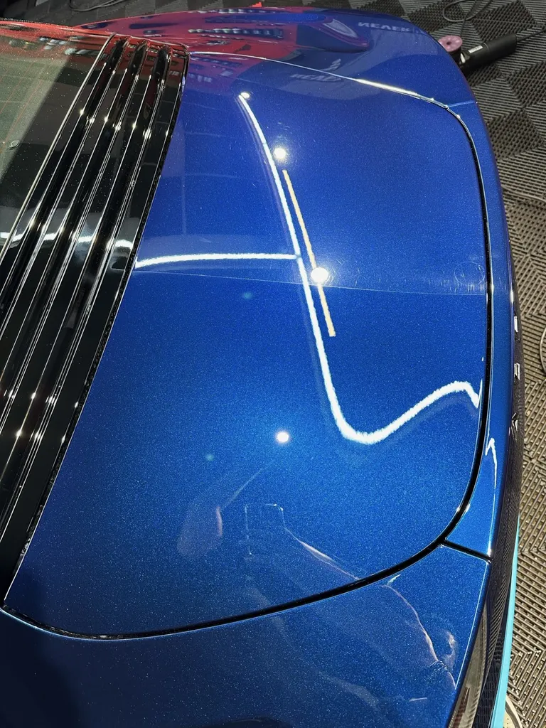 Traitement céramique chez EMB DETAILING protection carosserie spécialiste Alpine A110 sur Lyon