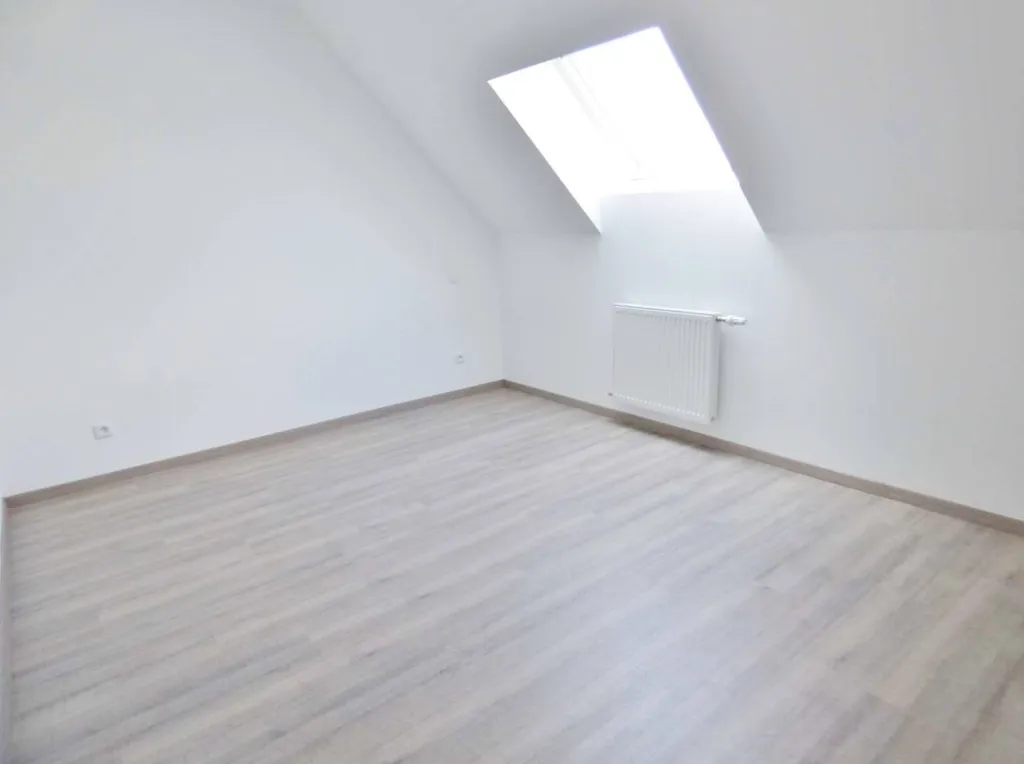 Vends maison avec jardin et garage proche écoles proche les essarts 76