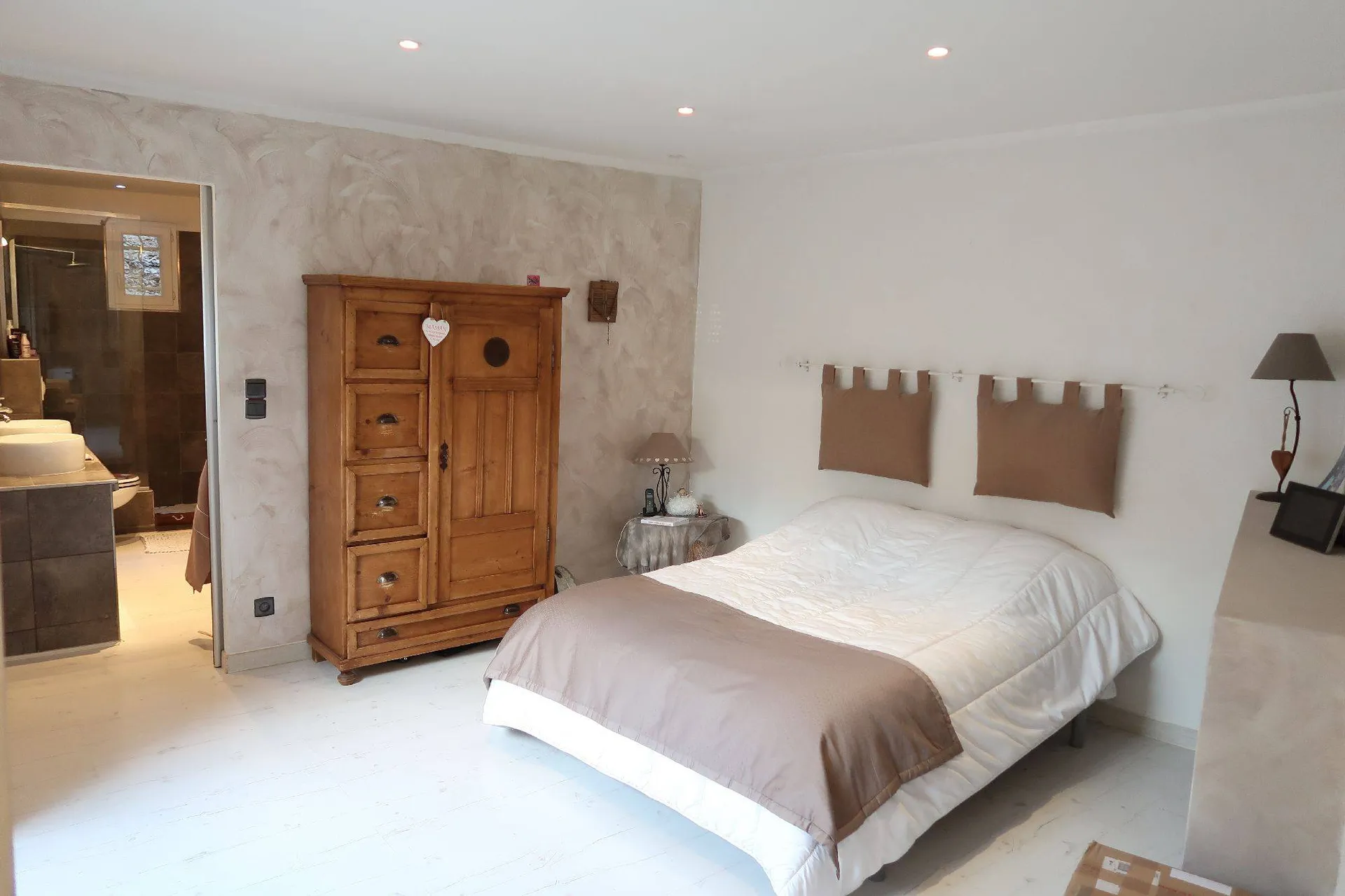 Cassis à vendre appartement 2 chambres