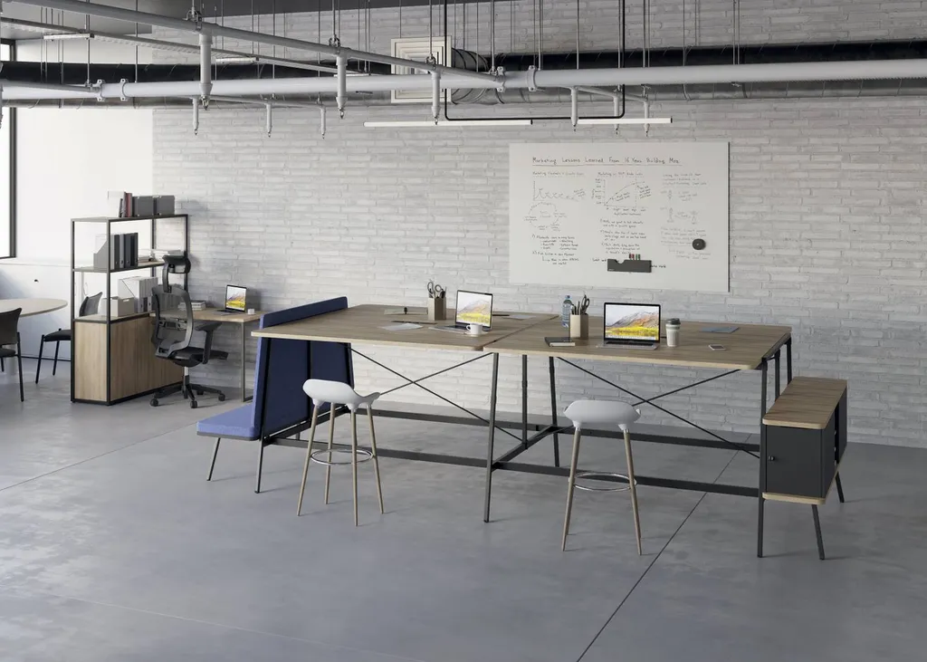 Mobilier pour working space à Nîmes