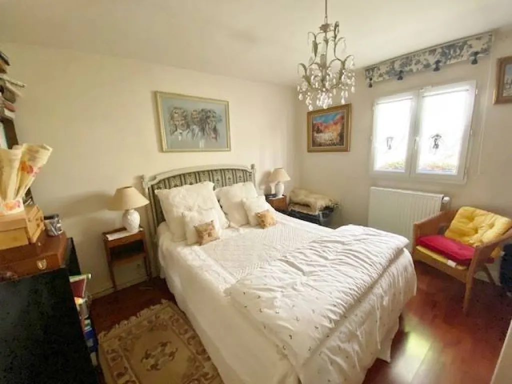 maison ancienne en rez de chaussée