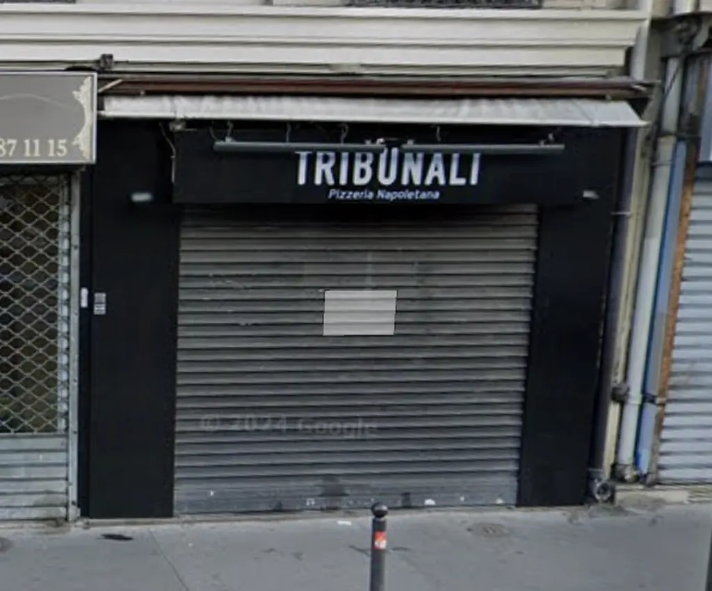 Location - Boutique 139 m², Batignolles, Boulevard des Batignolles 75017 PARIS