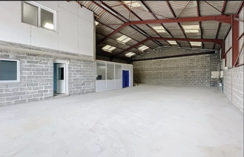 DOUVRES LA DELIVRANDE - Locaux d'activités