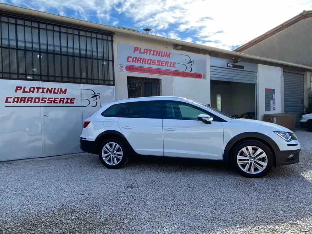 Réparation carrosserie après vandalisme avec franchise offerte à Carnoux