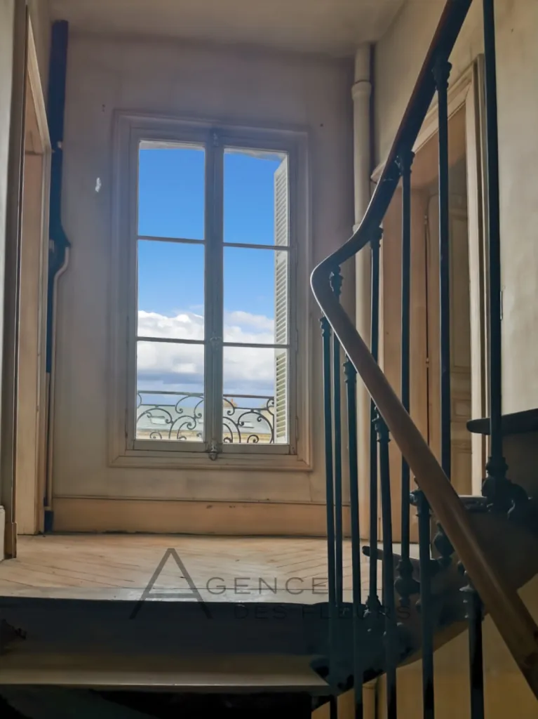 A vendre maison de 160 m² à rénovée sur la commune de ST PIERRE LES ELBEUF 76320