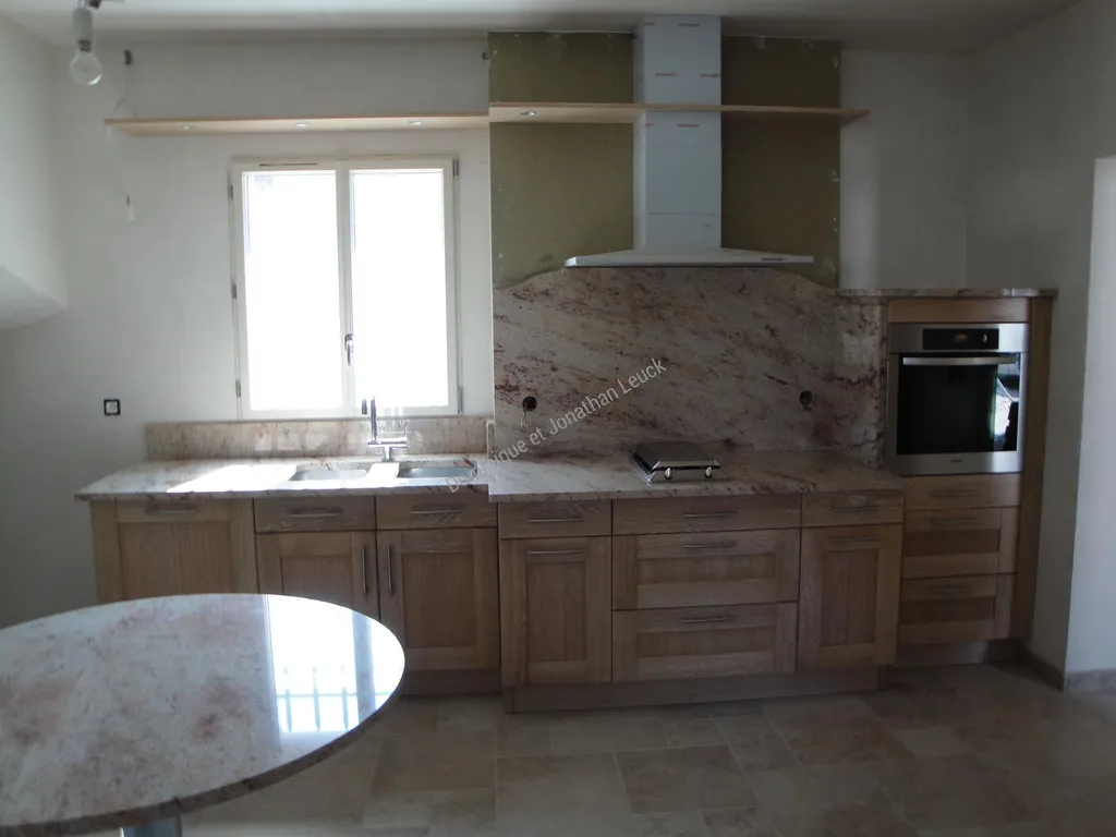 Concept cuisine en granit Shivakashi