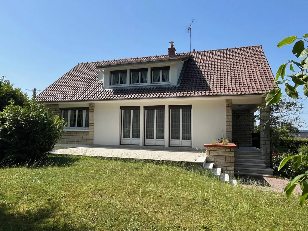 Pavillon viable de plain-pied avec 6 chambres à vendre à Notre-Dame-de-Bliquetuit - Idéal pour famille nombreuse !