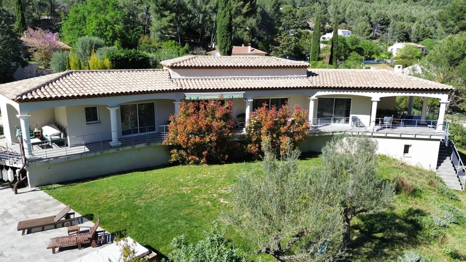 A vendre Type 7 à Roquefort la Bédoule