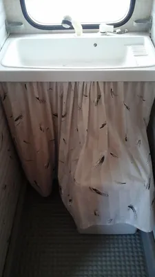 CLUB 420 TS BURSTNER AVEC WC CHIMIQUE PORTABLE DANS LES BOUCHES DU RHONE 13