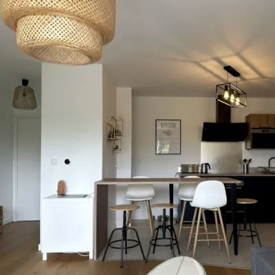Appartement VEFA transformé en espace fonctionnel et personnalisé, par l’Atelier D. architecte d’intérieur à Bordeaux
