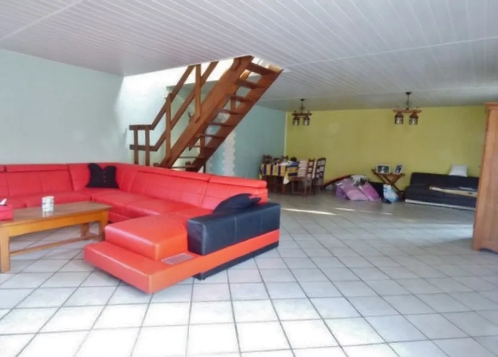 A vendre maison avec grand séjour volumineux et lumineux proche de caudebec les elbeuf 76