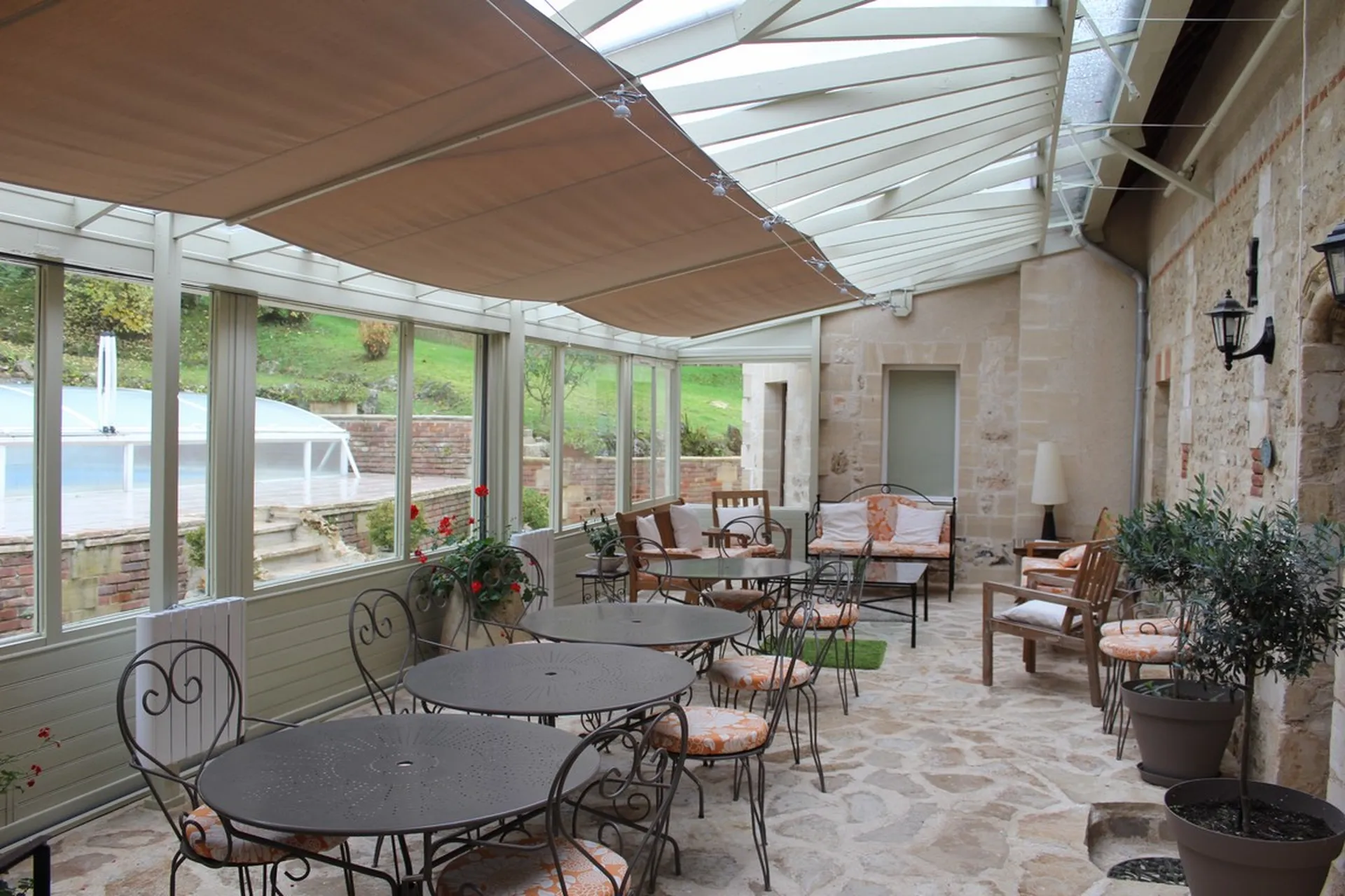 Recherche, Demeure de charme avec piscine et dépendance à 20 minutes de pont L'Eveque 14130