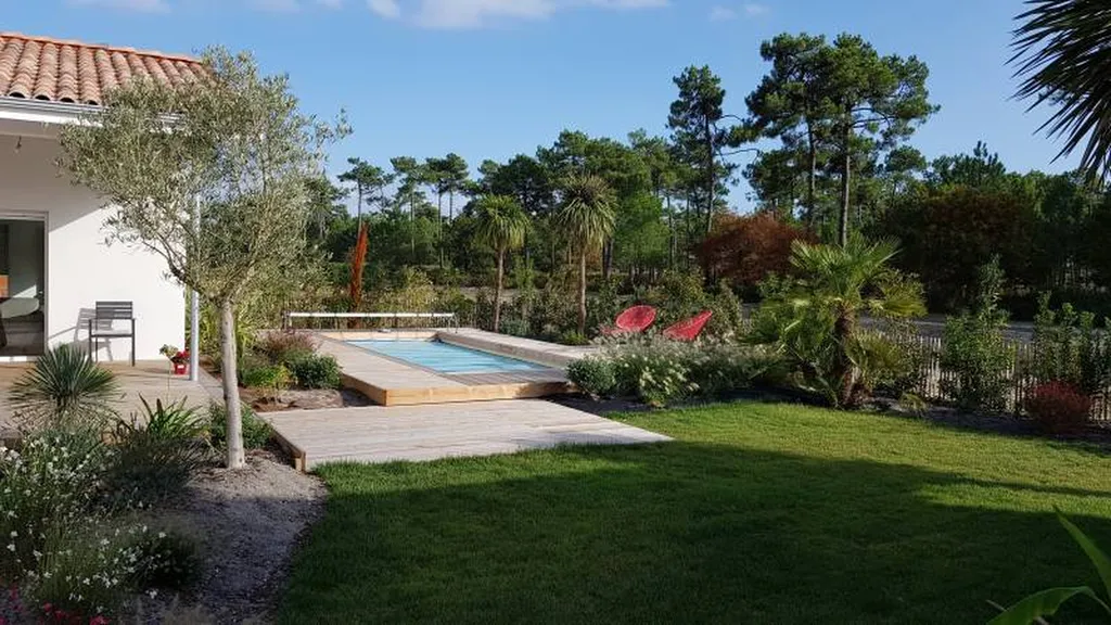 Petites piscines coque  prêtes à plonger autour de Bordeaux 
