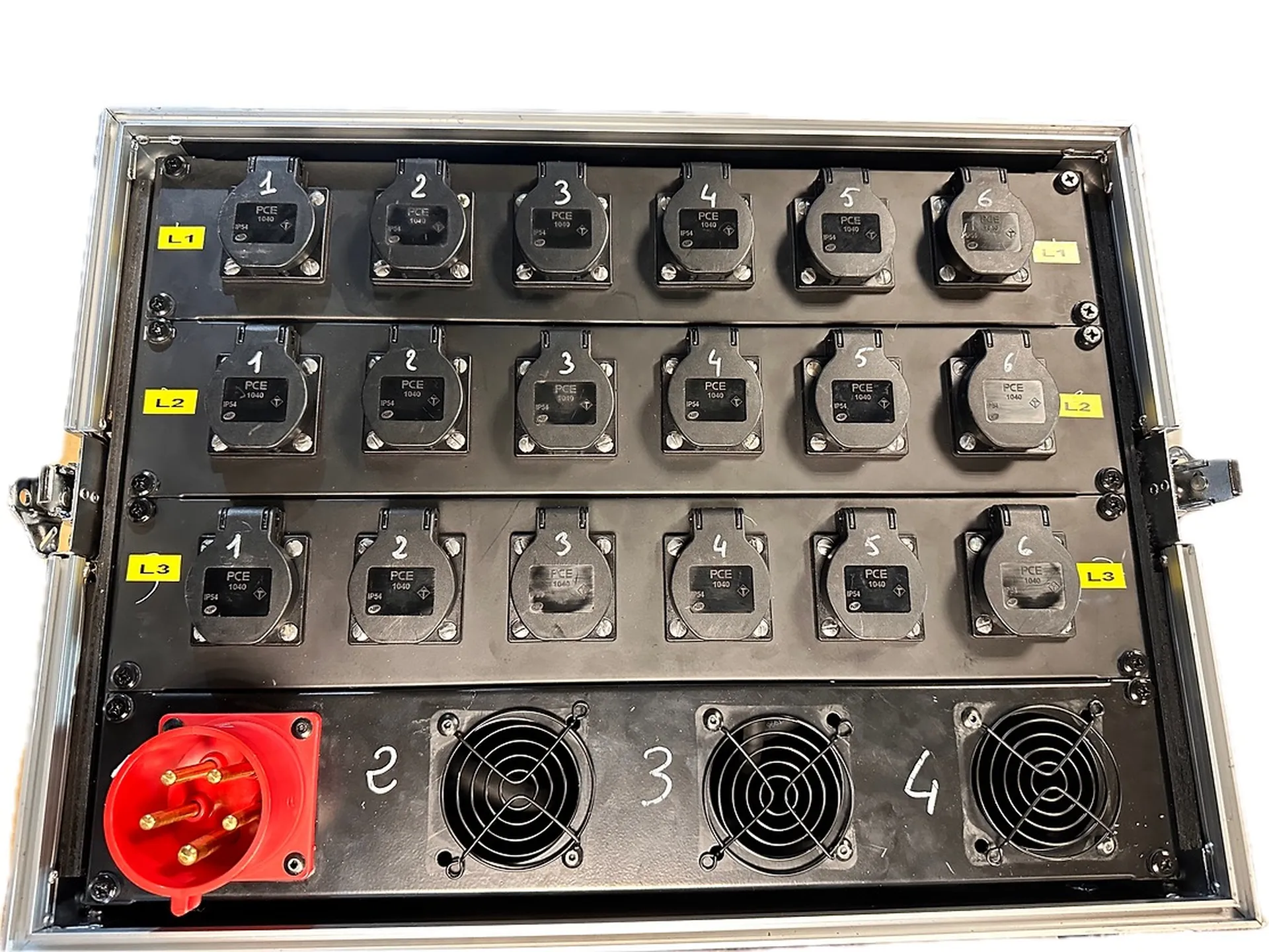 BLOC ALIMENTATION 32A TRI VERS 18X 16A MONO