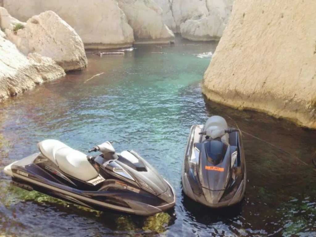 Location de scooter des mers avec So Jet