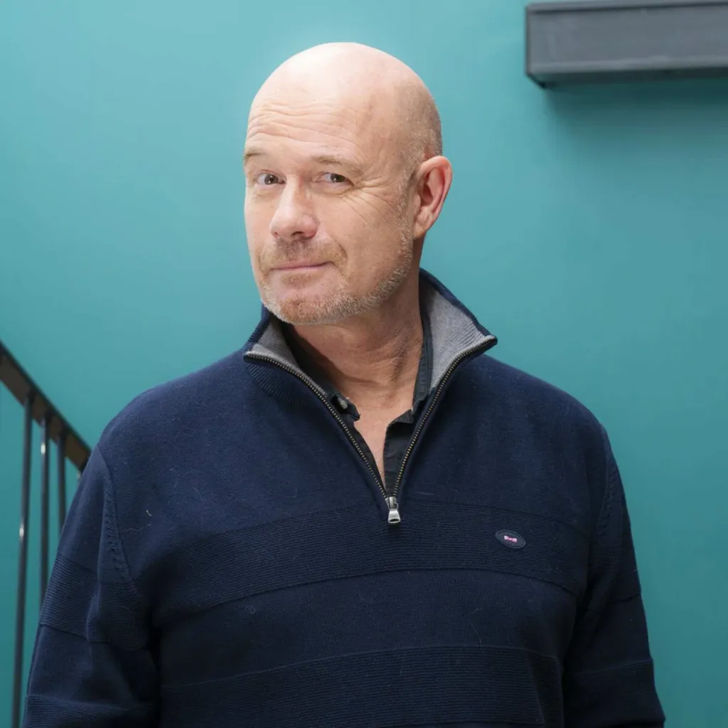 photographe Lyon pour trombinoscope d'entreprise avec studio photo mobile