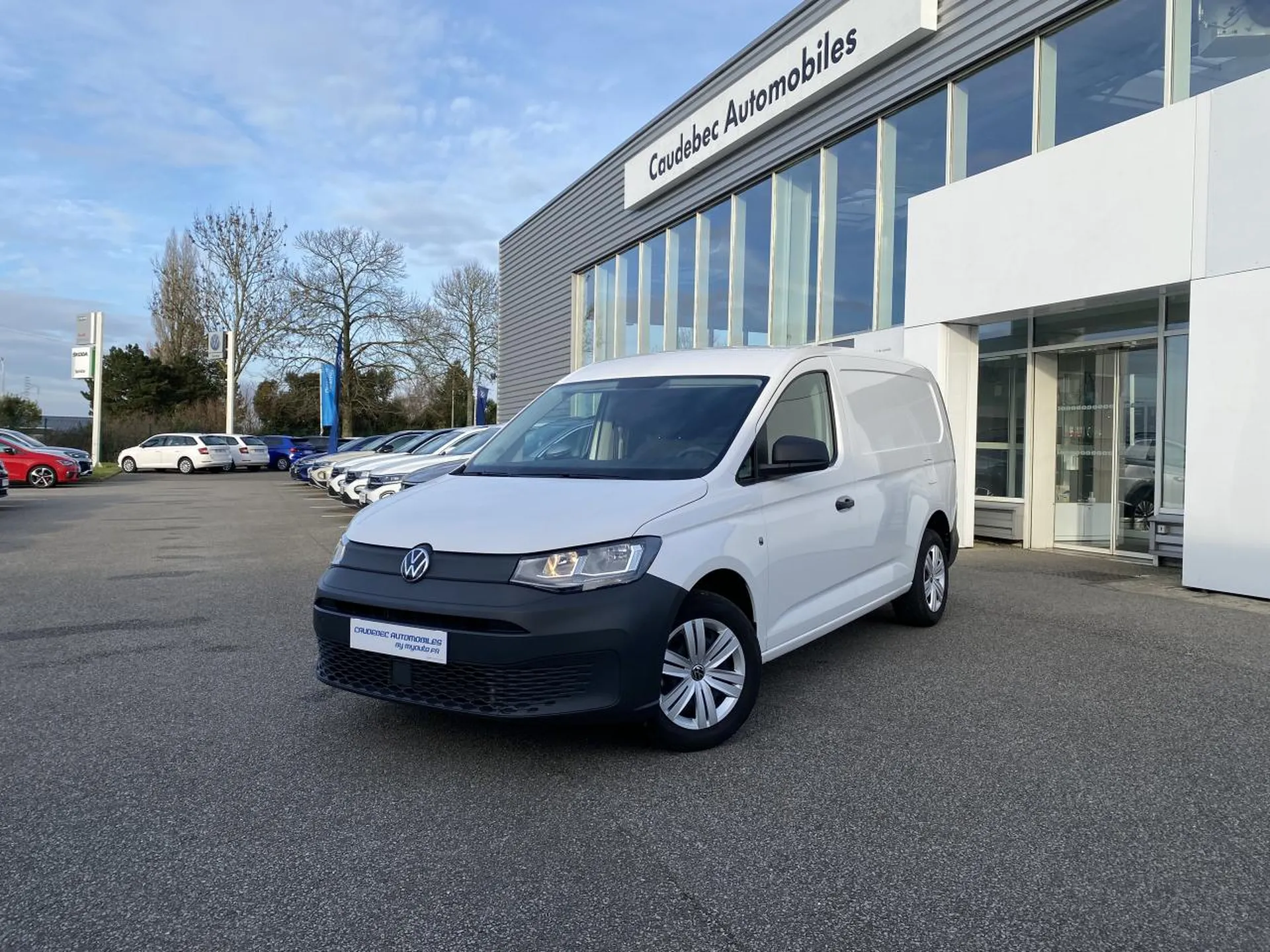 Volkswagen Caddy Maxi Cargo occasion diesel près de Rouen – Utilitaire récent garanti 12 mois