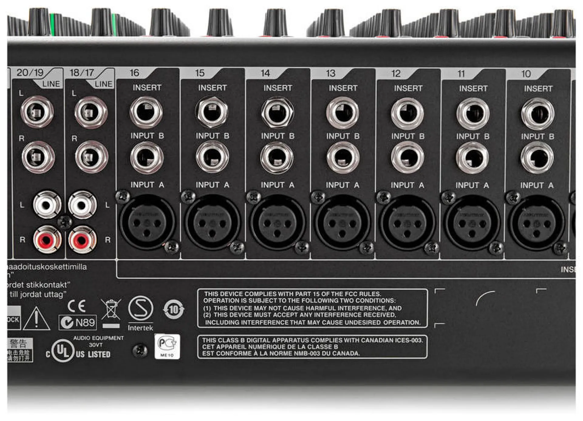 location console de mixage yamaha à Bormes dans le var