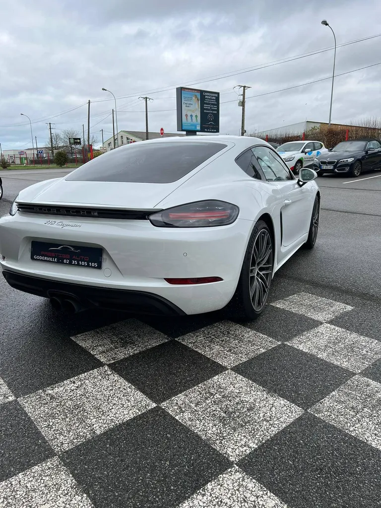 Porsche Cayman718 2017 proche Goderville 76