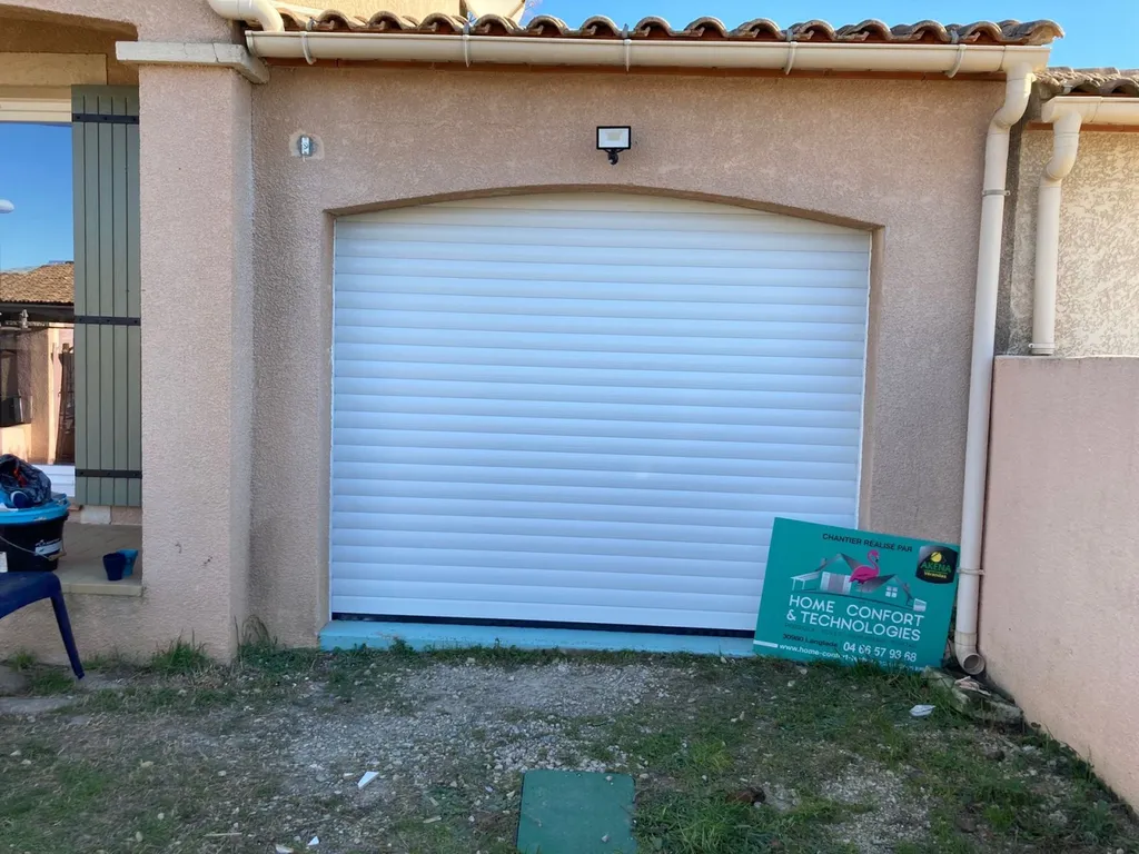 Porte de Garage à Aubord dans le Gard à coté de Nîmes