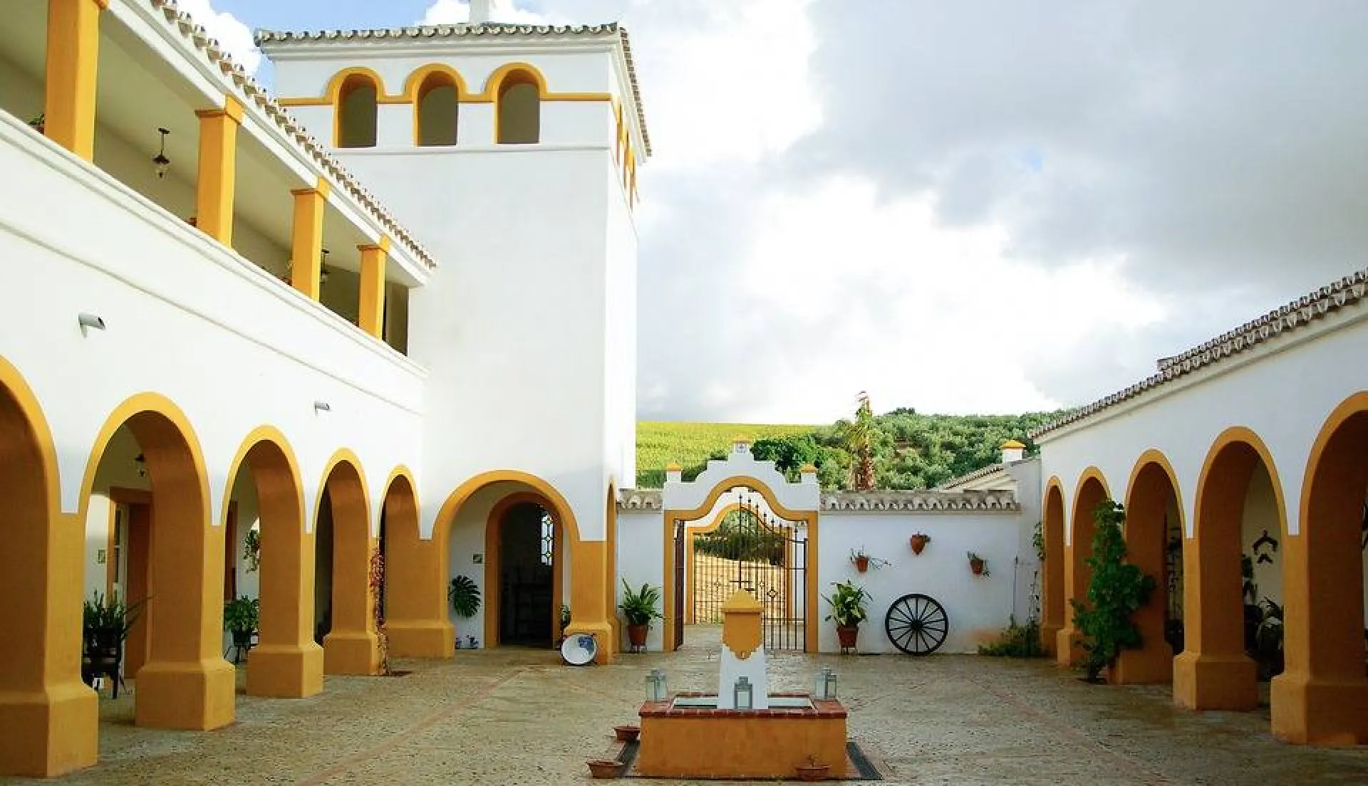 Organisation de mariage sur mesure dans une hacienda à Séville