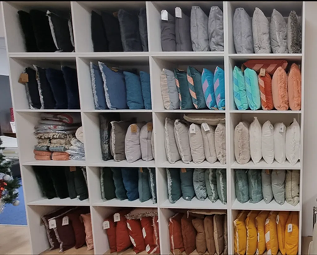 Vente de coussins déco pour embellir votre intérieur.