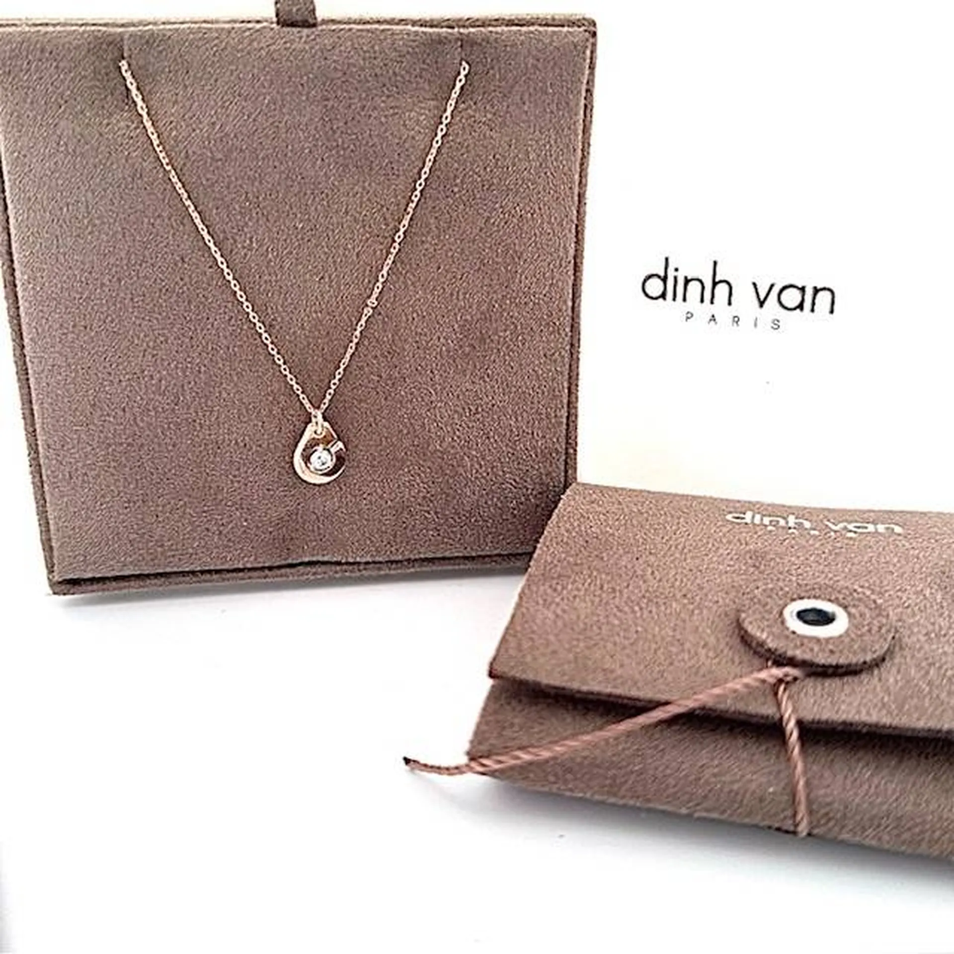 Collier Dinh Van en or rose et diamant – Dépôt-vente Bijouterie Or Ligne à La Teste-de-Buch