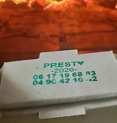 Pizza au fromage pas chère et cuite au feu de bois en livraison ou à  emporter à Salon de Provence