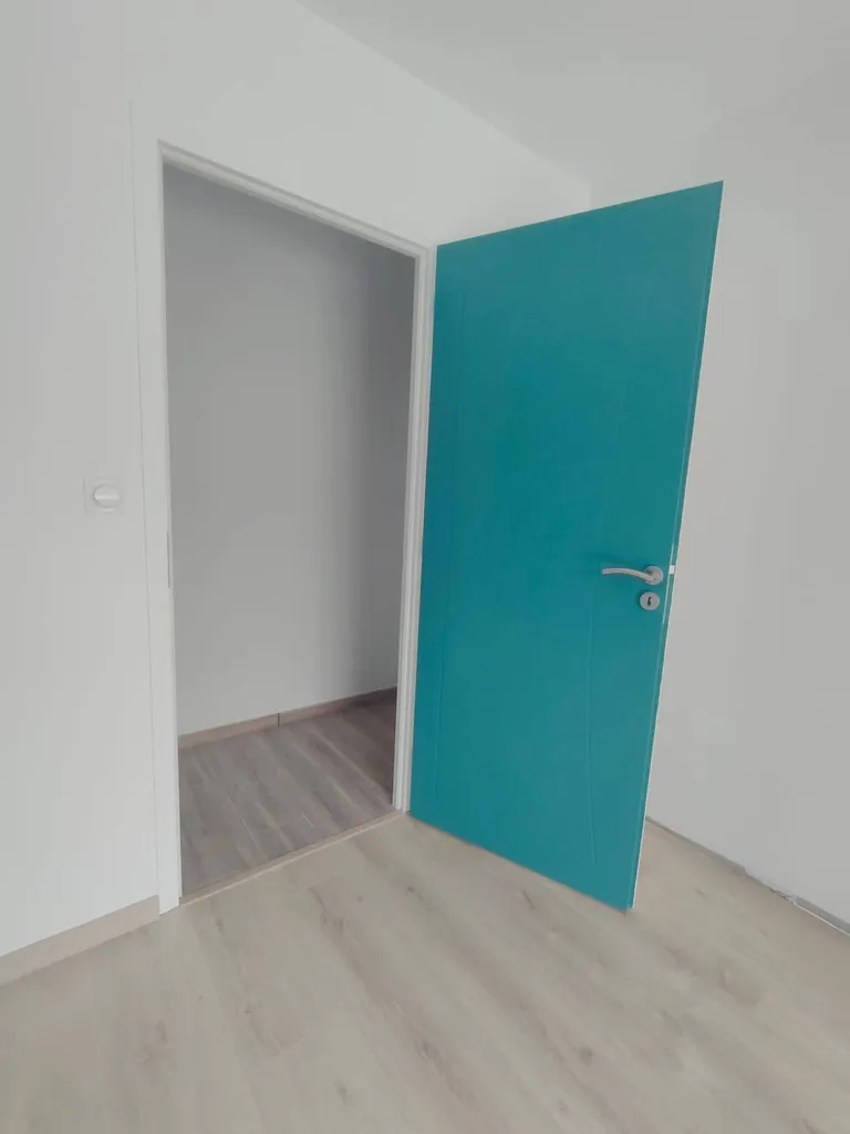 Devis gratuit pour pose de papier peint et peinture à Bolbec proche Fécamp