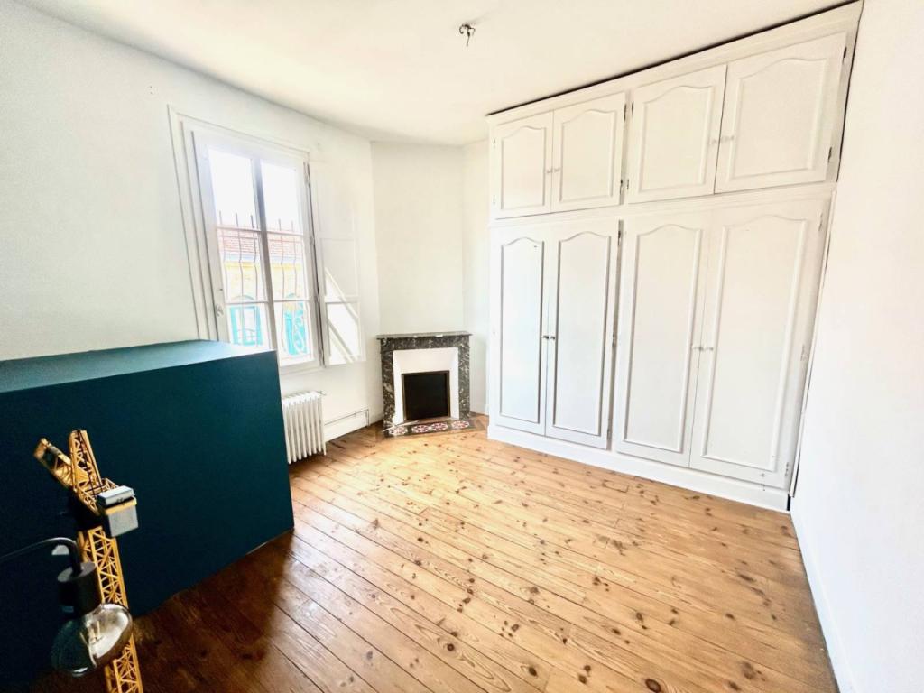 Charmante maison en pierre avec joli jardin Le Bouscat Garenne Carnot 