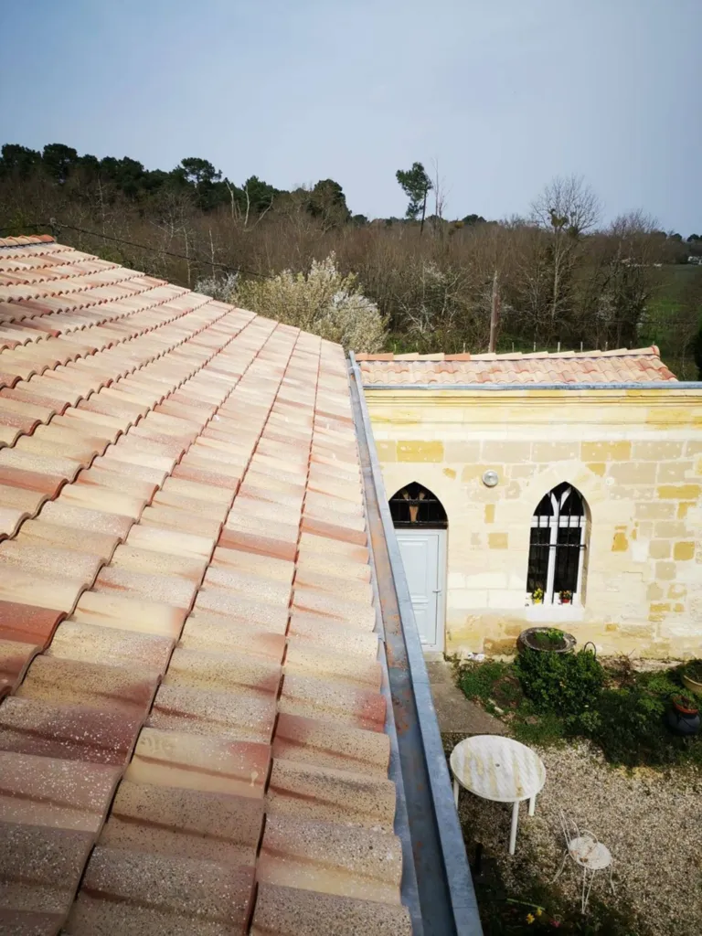 Remplacement d'une charpente en bois, couverture et zinguerie sur la commune de Martillac prés de Bordeaux