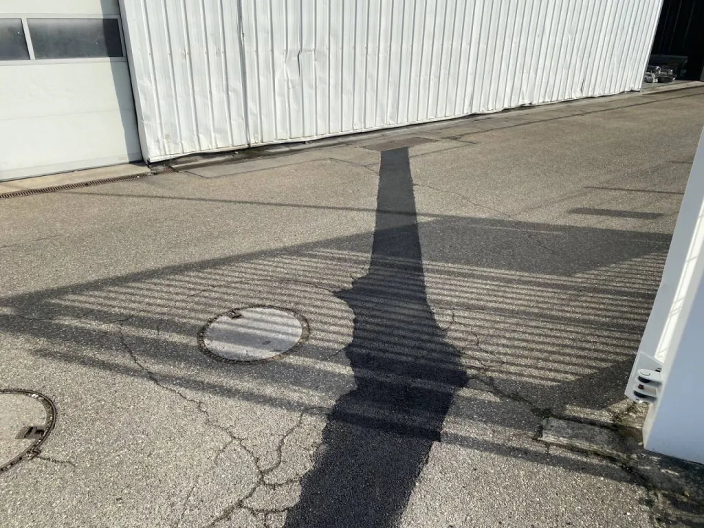 Tranchée en enrobé pour une entreprise à Duppigheim, près de Strasbourg CLK 