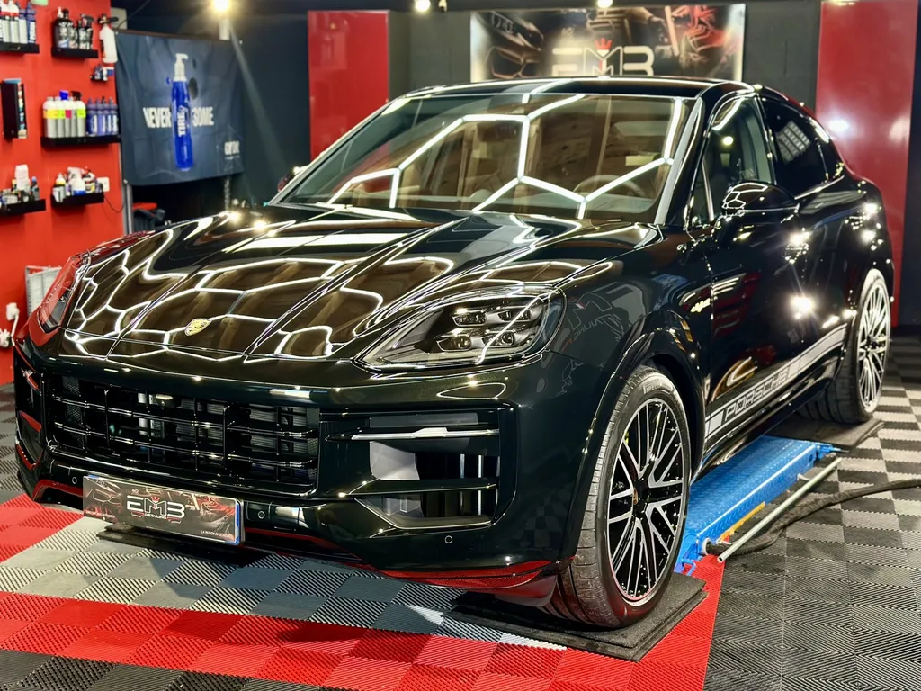 DETAILING auto protection carosserie traitement céramique lyon Porsche Cayenne 