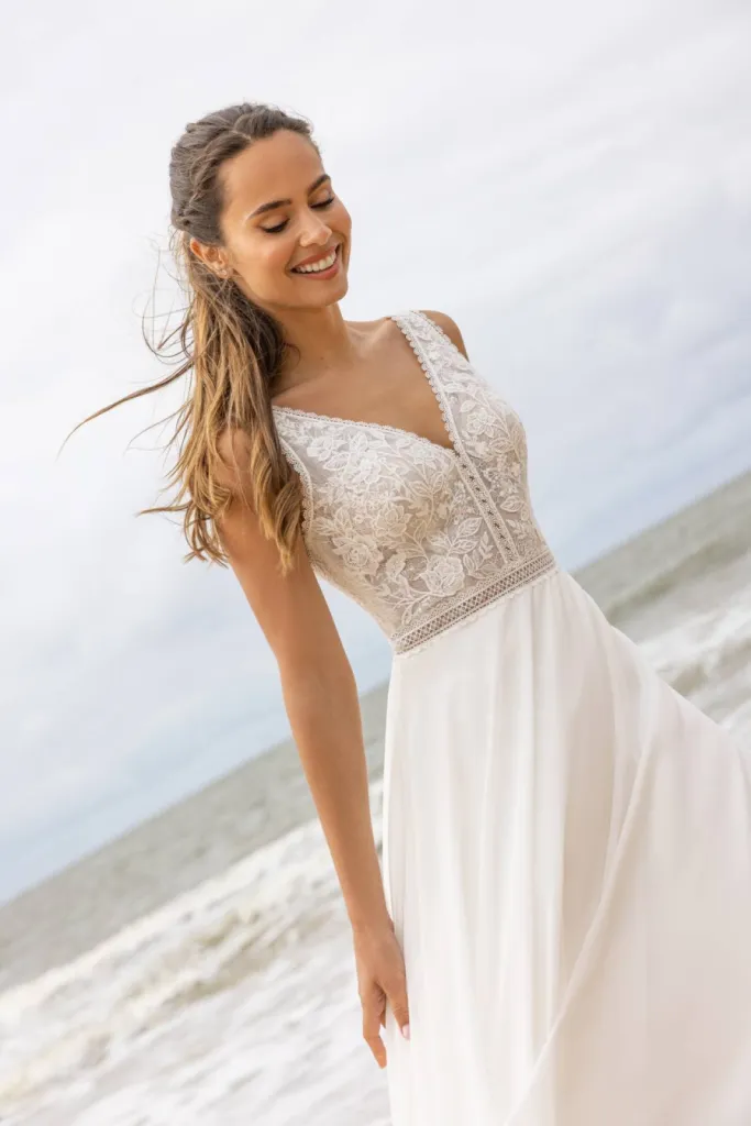 Robe de mariée trapèze taille hauteLibre Eglantine mariage centre ville de Marseille