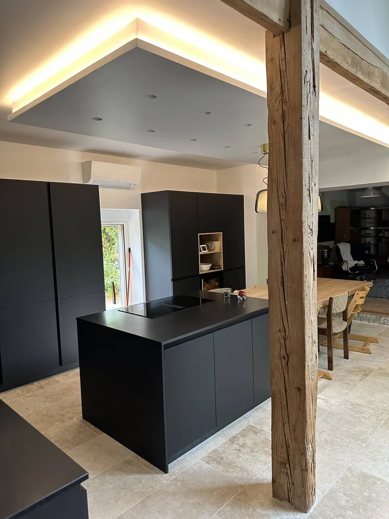 Cuisiniste design grigny