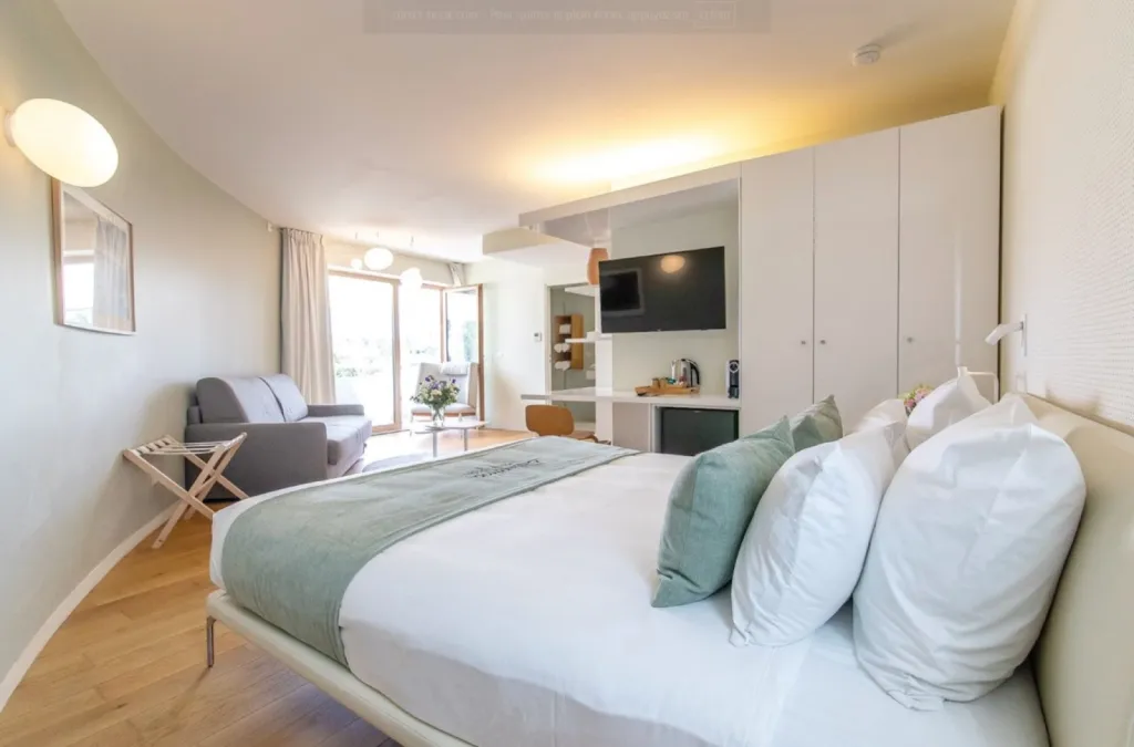 Suite Junior Familiale avec Terrasse pour séjour en famille dans un hôtel à Aix-en-Provence