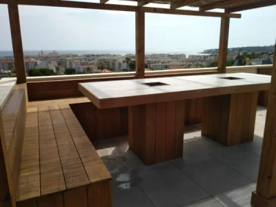 Innovation et Élégance : Rooftop en Bois Ipé à Nice par La Parqueterie Aixoise